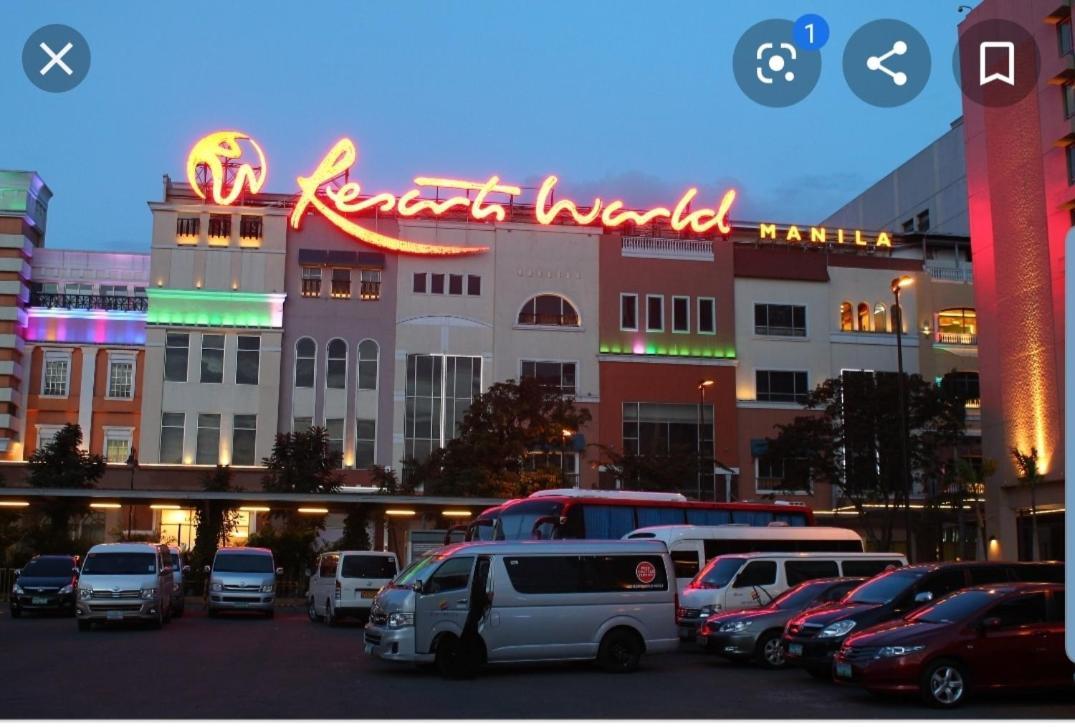 Cozyvilla At 81 Newport Blvd Walk To Naia T3 Marriott & Resorts World Casino & Newport Mall For 5 Pax Free Parking!!!! Пасай Экстерьер фото