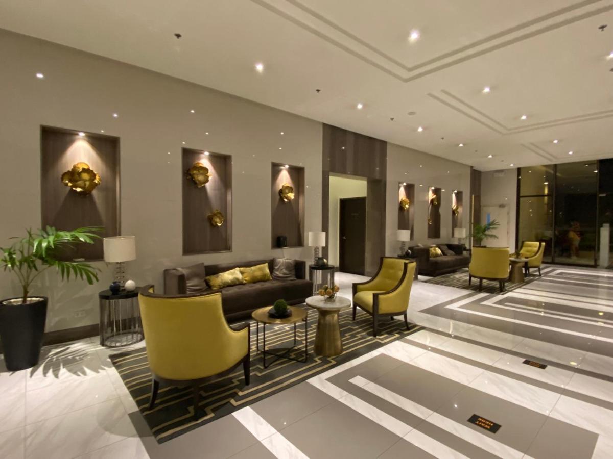 Cozyvilla At 81 Newport Blvd Walk To Naia T3 Marriott & Resorts World Casino & Newport Mall For 5 Pax Free Parking!!!! Пасай Экстерьер фото