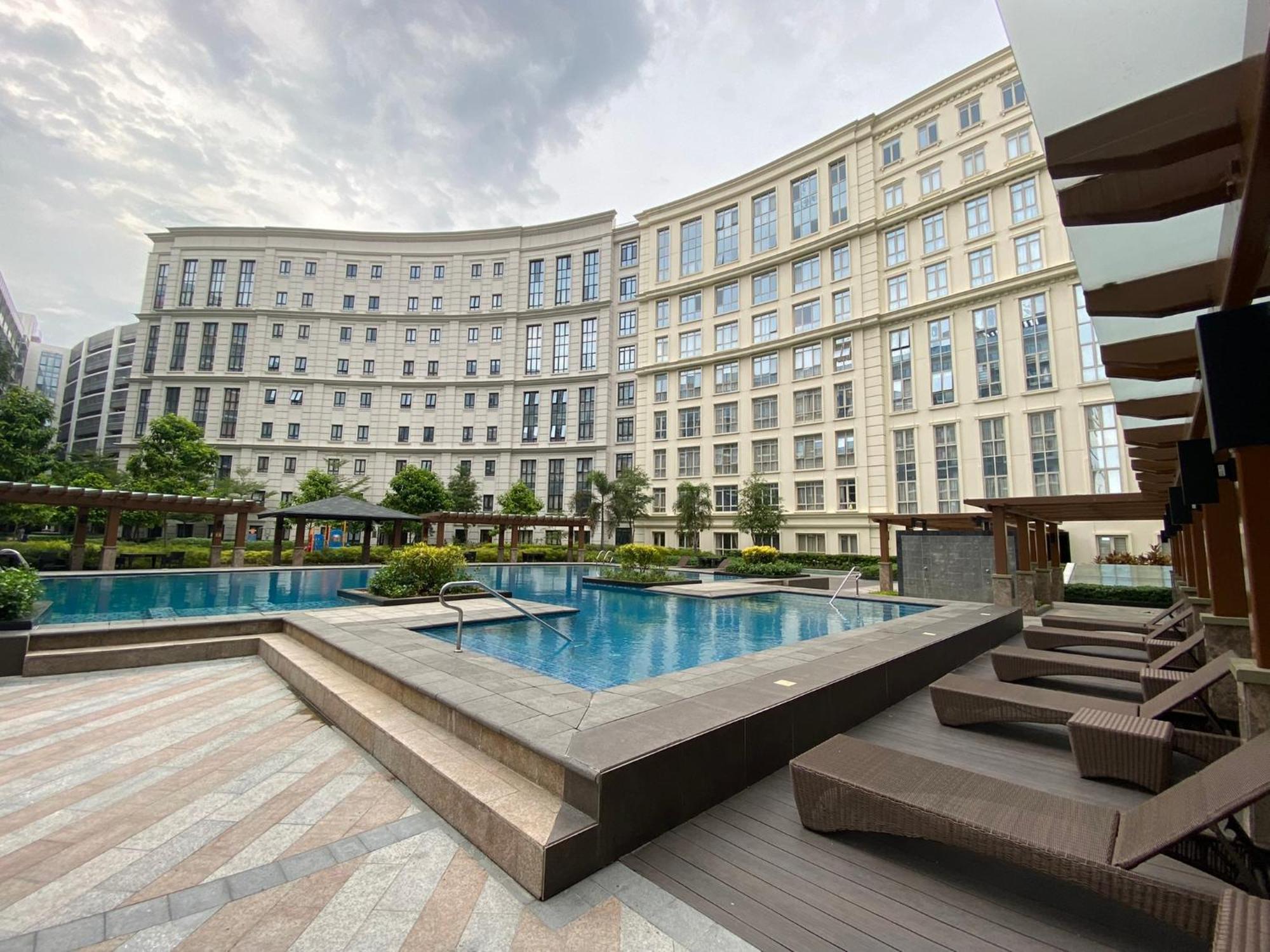 Cozyvilla At 81 Newport Blvd Walk To Naia T3 Marriott & Resorts World Casino & Newport Mall For 5 Pax Free Parking!!!! Пасай Экстерьер фото